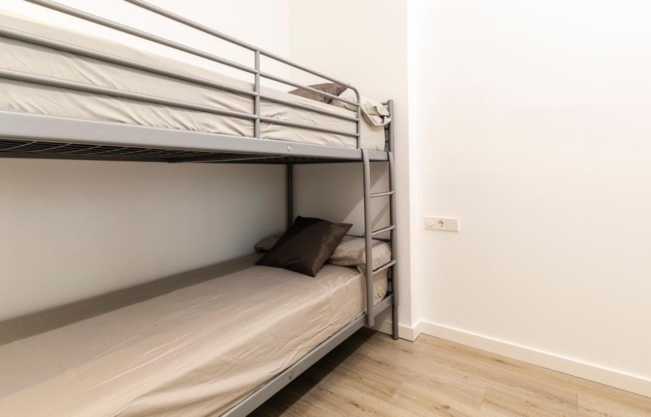 SYLVIA 1M - Precioso apartamento en primera línea de mar - céntrico - playa - wifi Empuriabrava Esterno foto