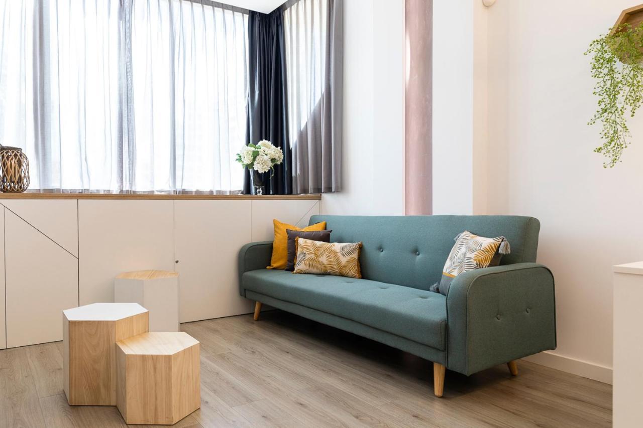 SYLVIA 1M - Precioso apartamento en primera línea de mar - céntrico - playa - wifi Empuriabrava Esterno foto